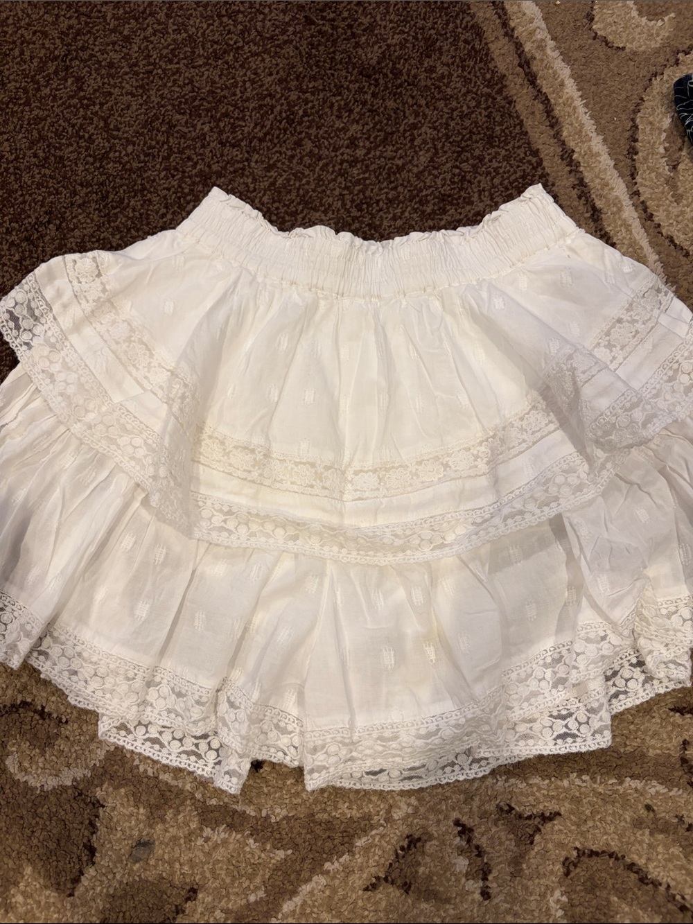American Eagle Outfitters Cream Lace Tiered Skater Skirt